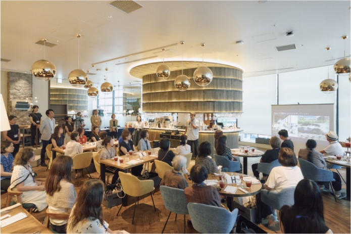 ルクルーゼ キッチン